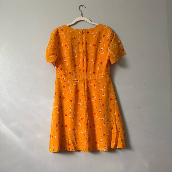 Madewell Silk Belladonna Dress in Painted Carnations - Picture 5 of 6